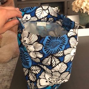 Vera Bradley drawstring bag